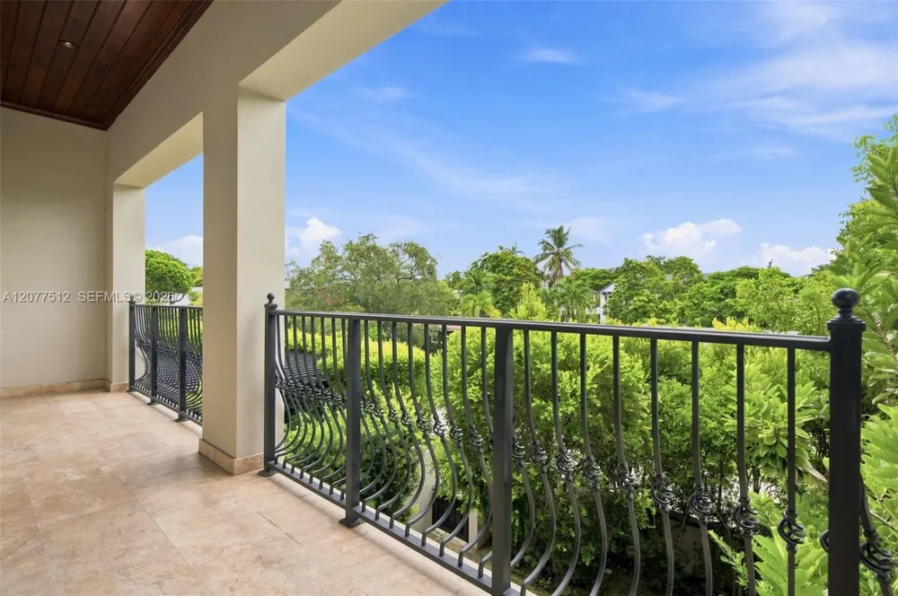 7541 SW 56th Ct #7541 Miami, FL 33143