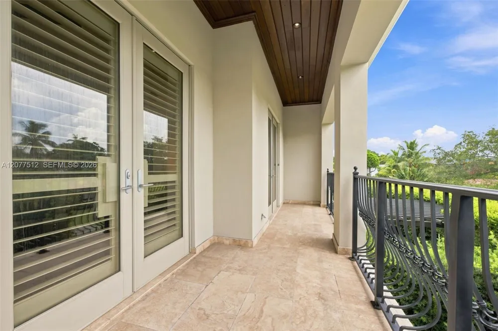 7541 SW 56th Ct #7541 Miami, FL 33143