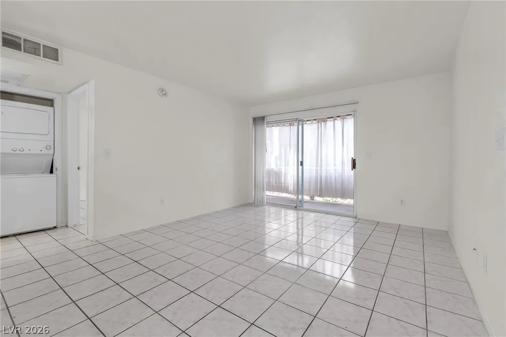 3119 Key Largo Drive #101 Las Vegas, NV 89120