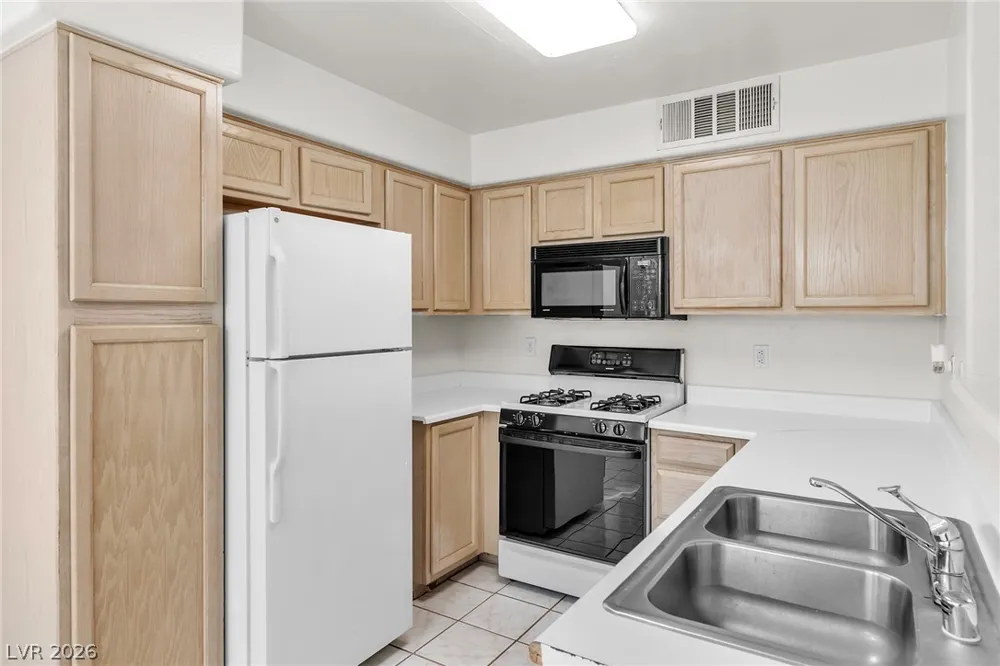 3119 Key Largo Drive #101 Las Vegas, NV 89120