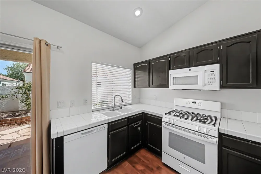 1833 STABLEGATE AVENUE #1 Henderson, NV 89012