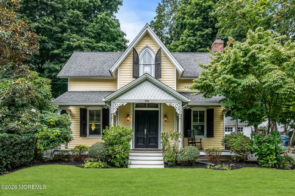108 Navesink Avenue Atlantic Highlands, NJ 07716