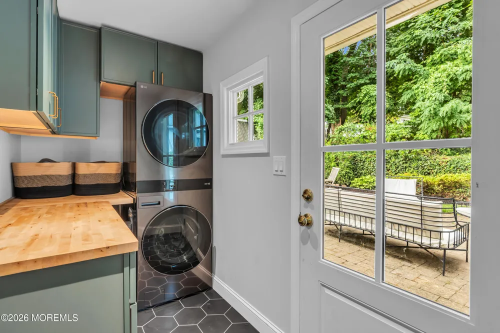 108 Navesink Avenue Atlantic Highlands, NJ 07716