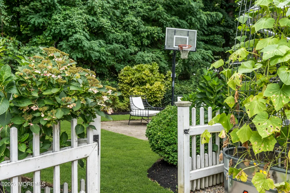 108 Navesink Avenue Atlantic Highlands, NJ 07716