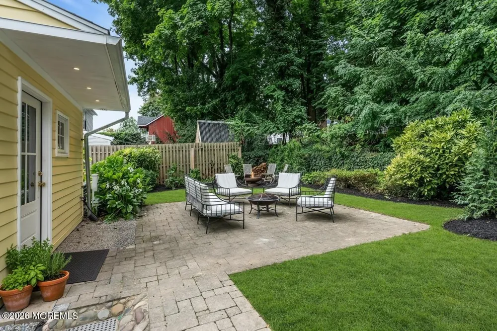 108 Navesink Avenue Atlantic Highlands, NJ 07716