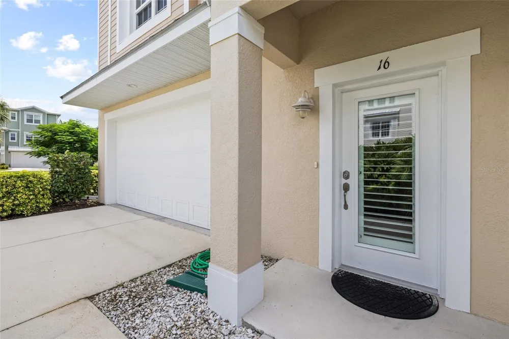 10311 LANDS END CIRCLE #16 Placida, FL 33946