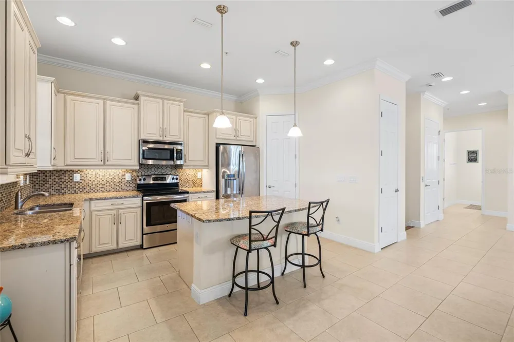 10311 LANDS END CIRCLE #16 Placida, FL 33946