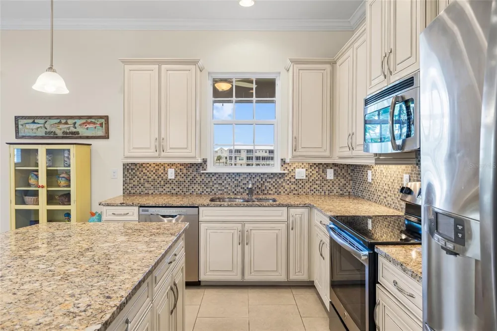 10311 LANDS END CIRCLE #16 Placida, FL 33946