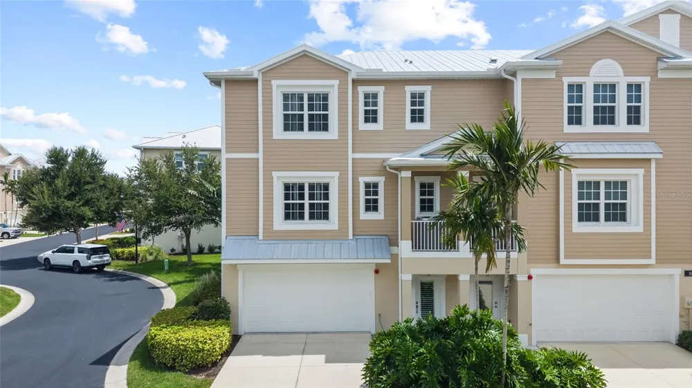 10311 LANDS END CIRCLE #16 Placida, FL 33946
