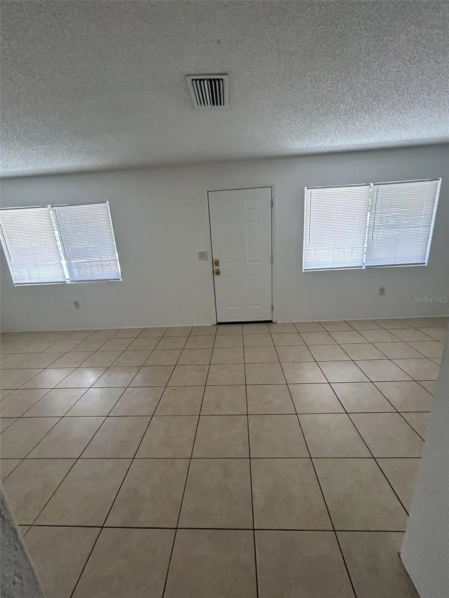 1216 KENNEDY ROAD #16 Daytona Beach, FL 32117