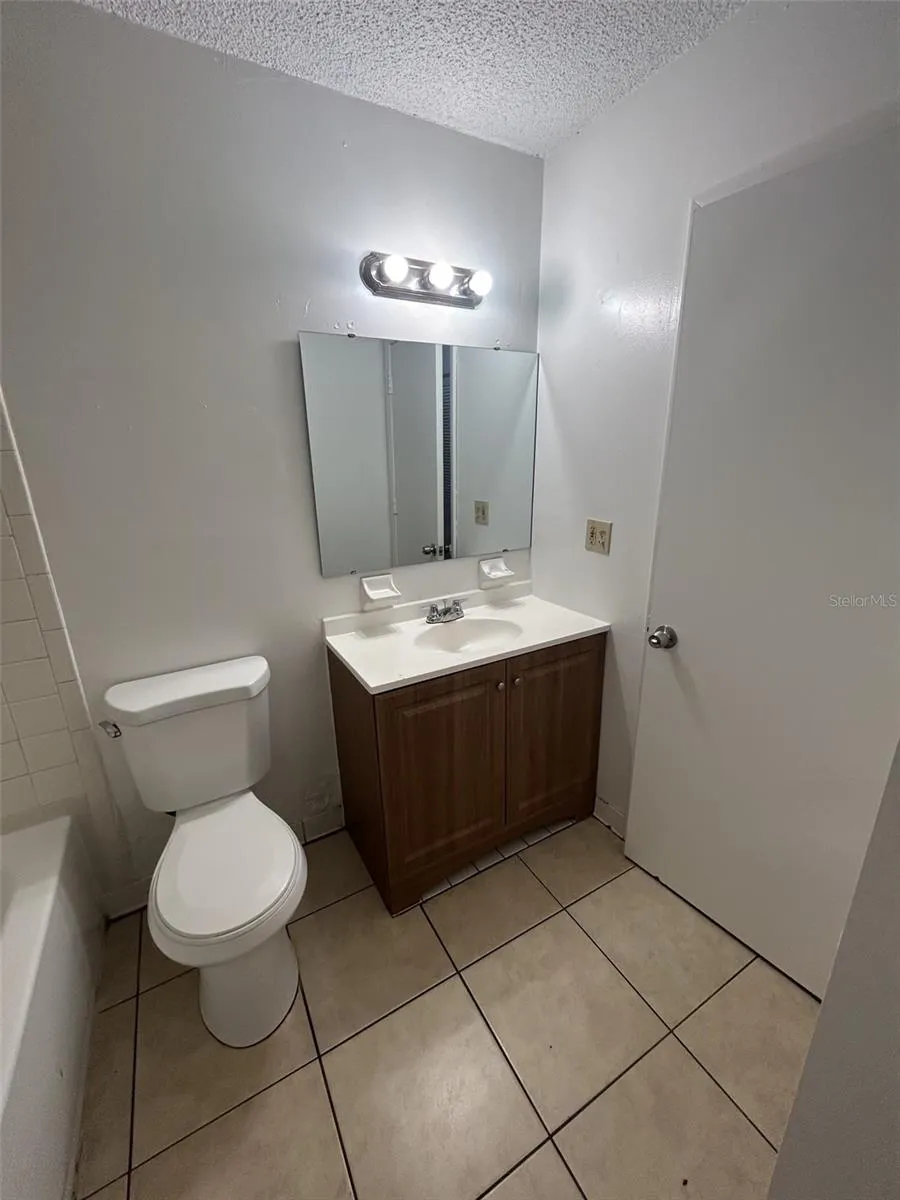 1216 KENNEDY ROAD #16 Daytona Beach, FL 32117