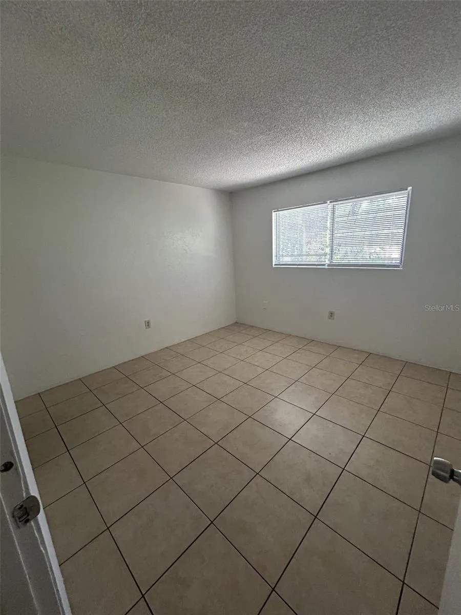 1216 KENNEDY ROAD #16 Daytona Beach, FL 32117