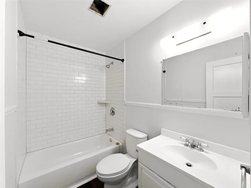 5400 Harmon Avenue #A Austin, TX 78751
