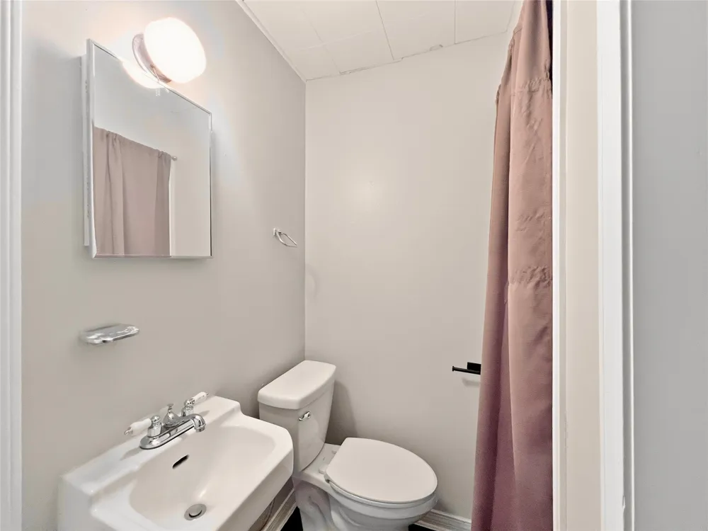5400 Harmon Avenue #A Austin, TX 78751