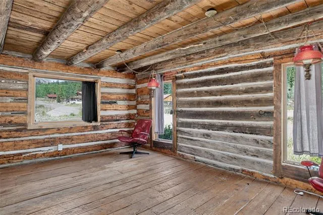 2546 Cr-12 Alma, CO 80440