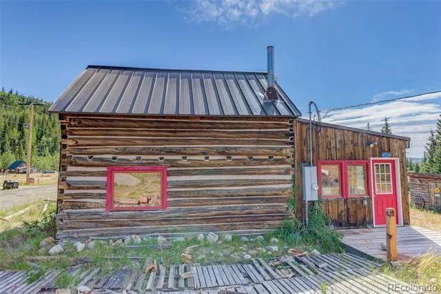 2546 Cr-12 Alma, CO 80440