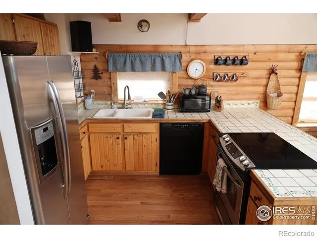 254 Arrowood Drive Lyons, CO 80540