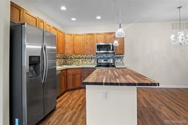 8650 Gold Peak Drive #D Littleton, CO 80130