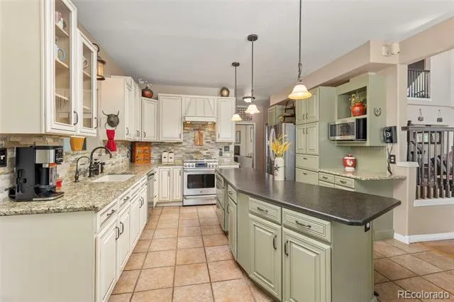 18501 County Road 13 Johnstown, CO 80534