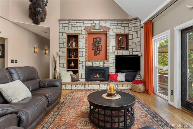 18501 County Road 13 Johnstown, CO 80534