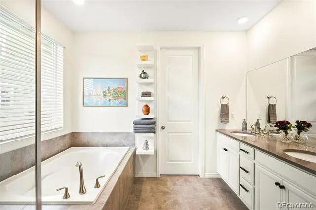 2842 E 161st Place Thornton, CO 80602