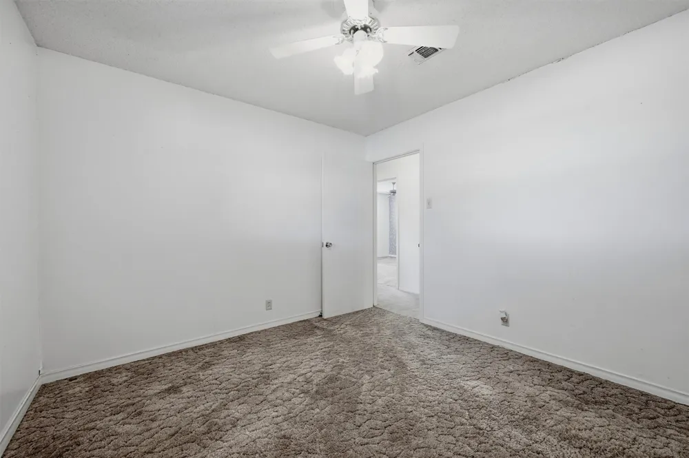 1214 Glasgow Drive Sherman, TX 75092