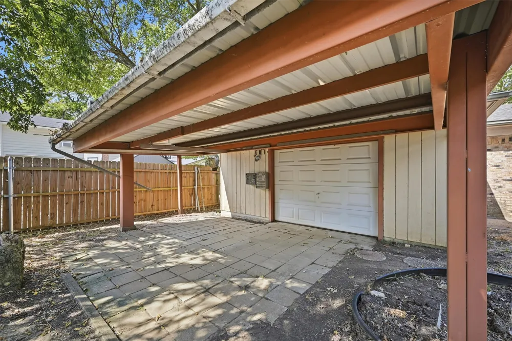 1214 Glasgow Drive Sherman, TX 75092