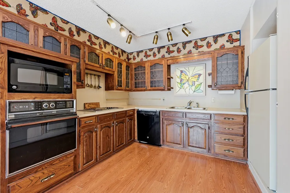 1214 Glasgow Drive Sherman, TX 75092