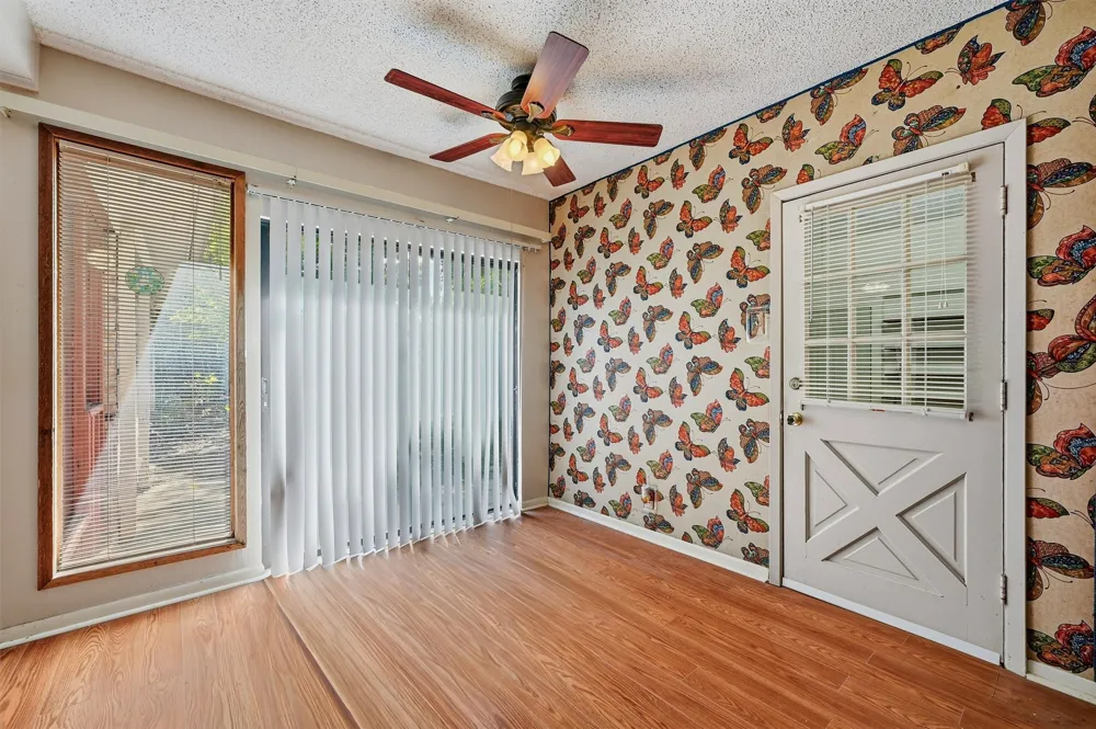 1214 Glasgow Drive Sherman, TX 75092