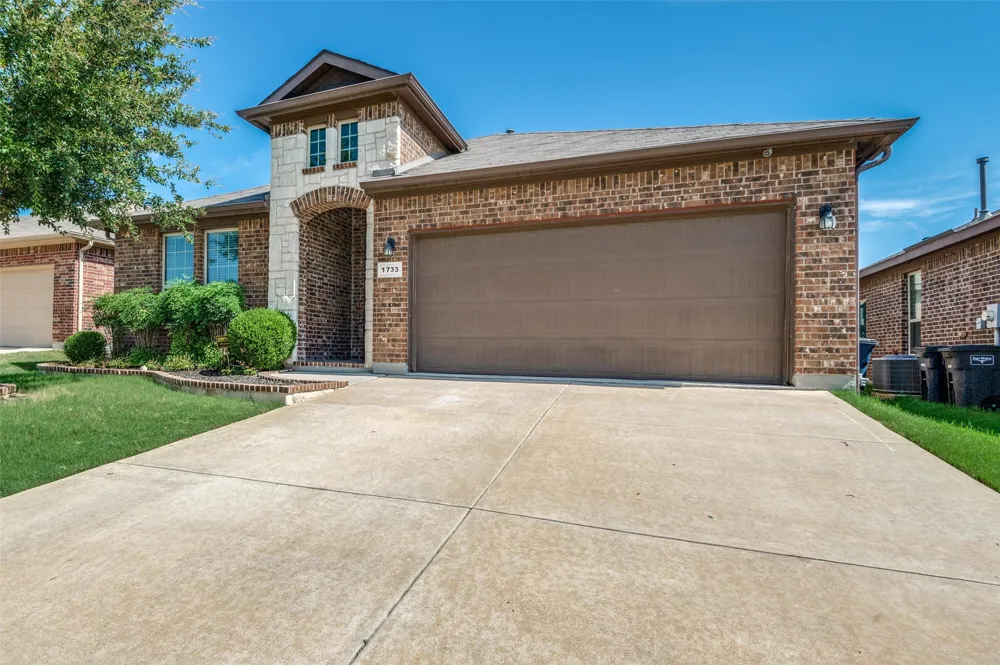 1733 Kachina Lodge Road Fort Worth, TX 76131