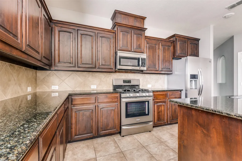 1733 Kachina Lodge Road Fort Worth, TX 76131