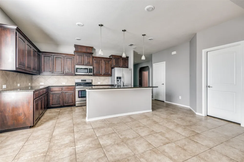 1733 Kachina Lodge Road Fort Worth, TX 76131