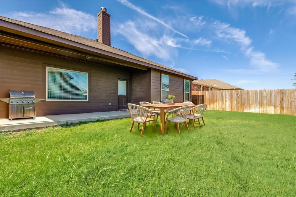 1733 Kachina Lodge Road Fort Worth, TX 76131