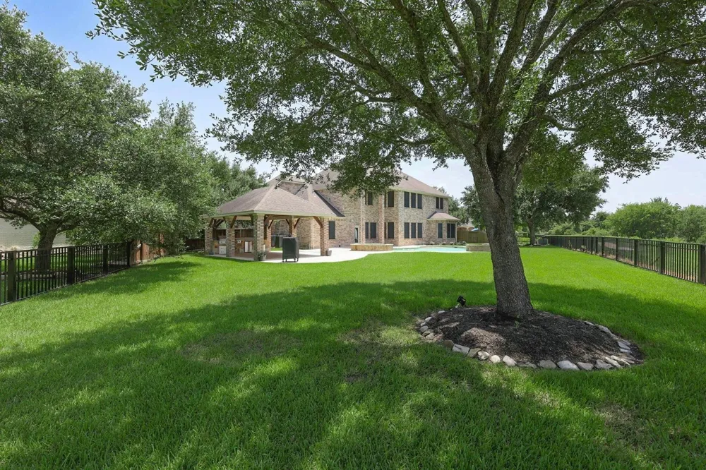 12015 Silverwood Bend Lane Cypress, TX 77433