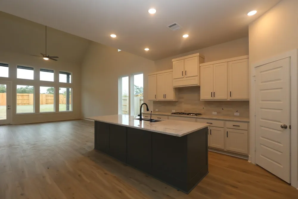 14904 Clover Meadow Lane Montgomery, TX 77316