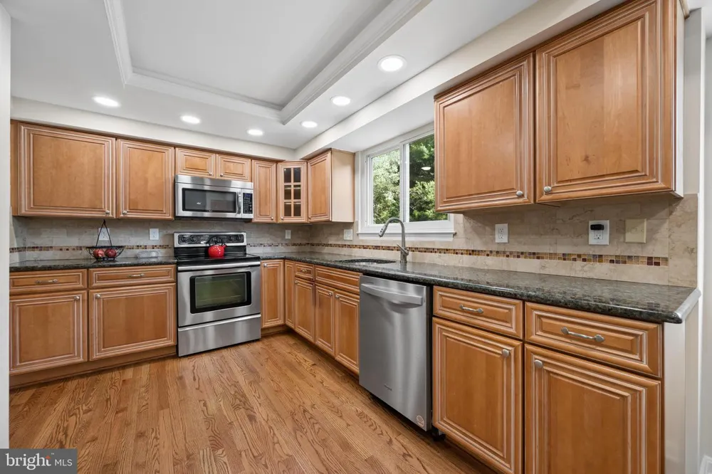 4201 E GELDING LANE Olney, MD 20832