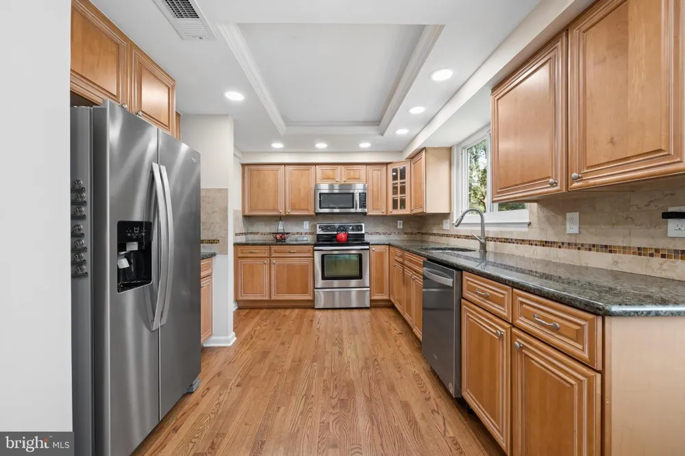4201 E GELDING LANE Olney, MD 20832