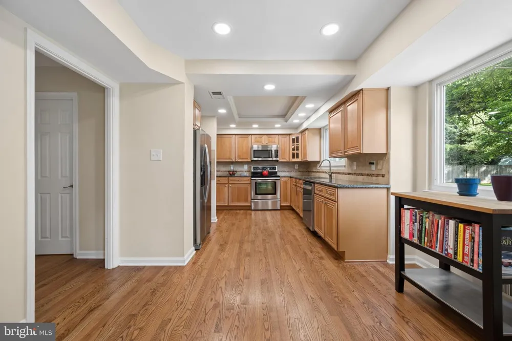 4201 E GELDING LANE Olney, MD 20832