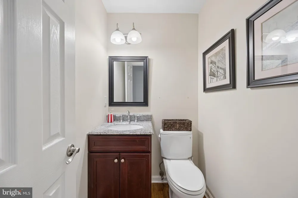 4201 E GELDING LANE Olney, MD 20832