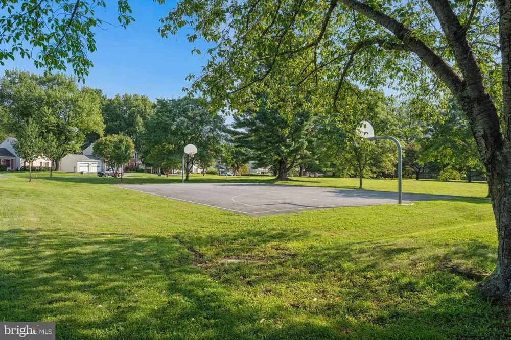 4201 E GELDING LANE Olney, MD 20832