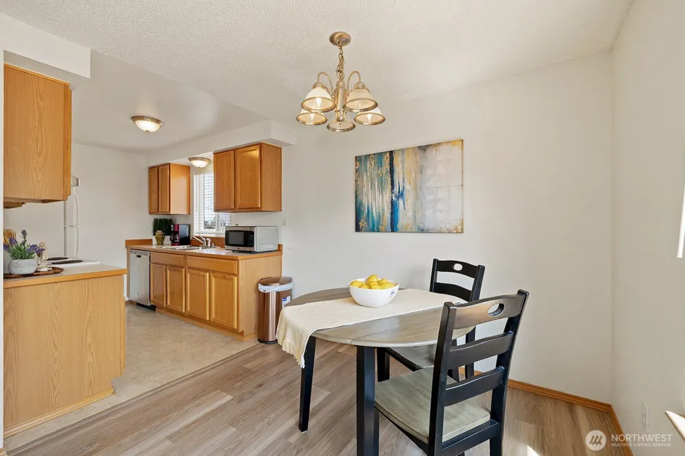 9115 1st Place NE #3 Lake Stevens, WA 98258