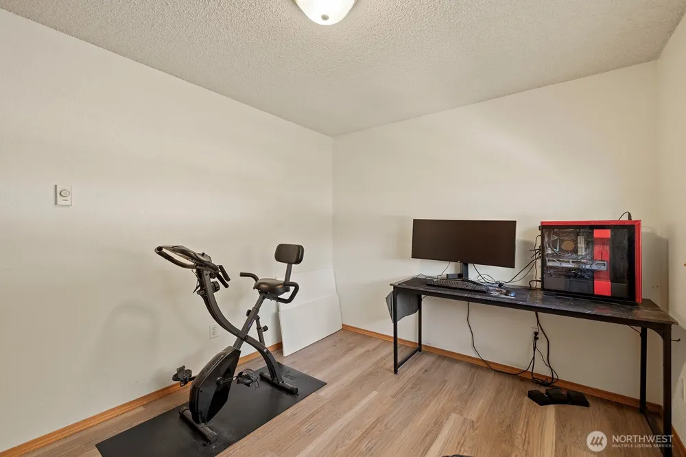 9115 1st Place NE #3 Lake Stevens, WA 98258