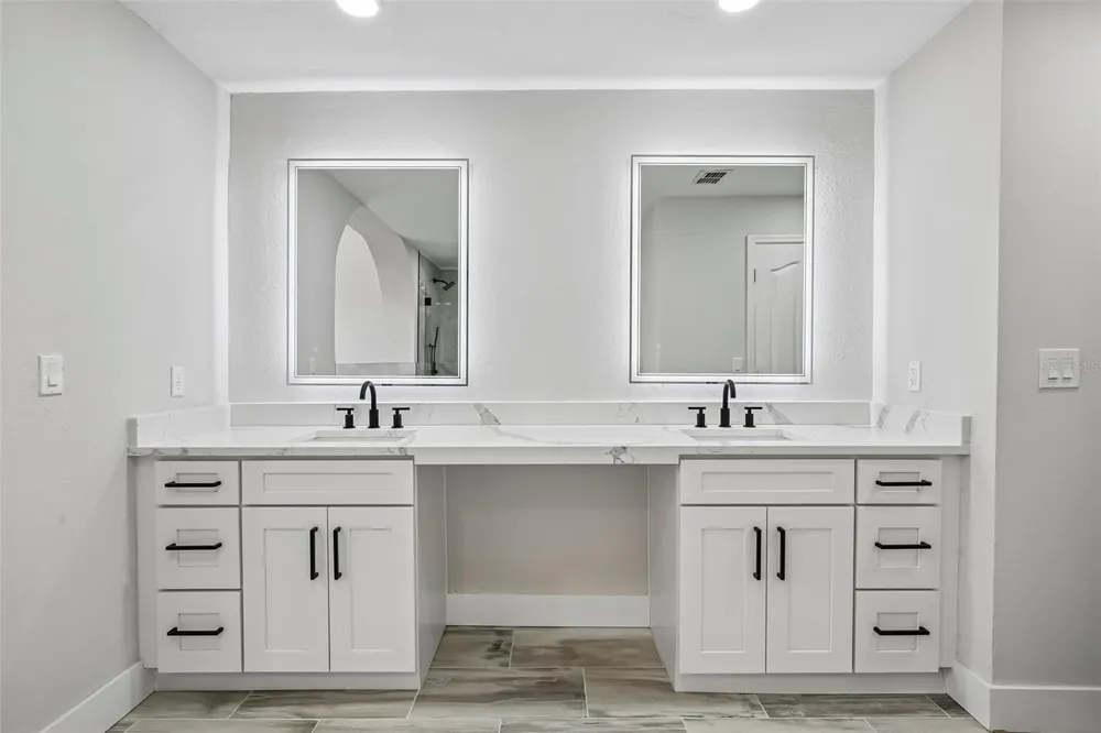 3093 CREST DRIVE Clearwater, FL 33759