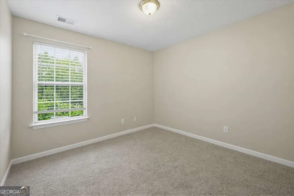 26 Hampton DR Cartersville, GA 30121