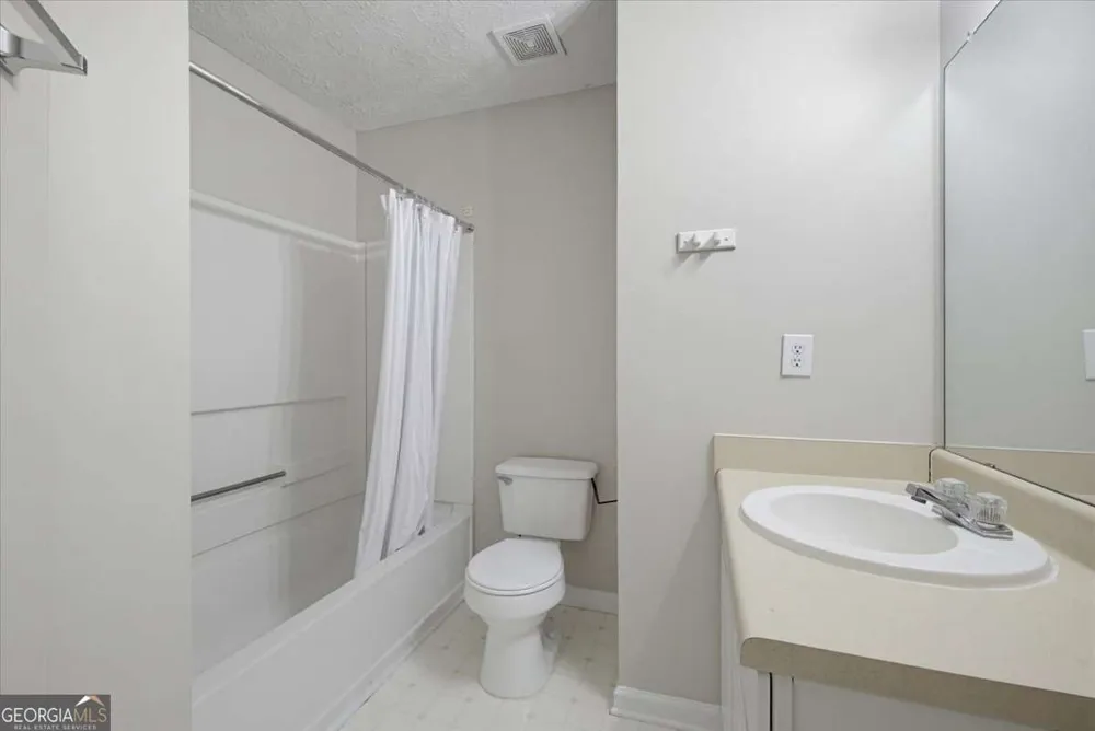 26 Hampton DR Cartersville, GA 30121