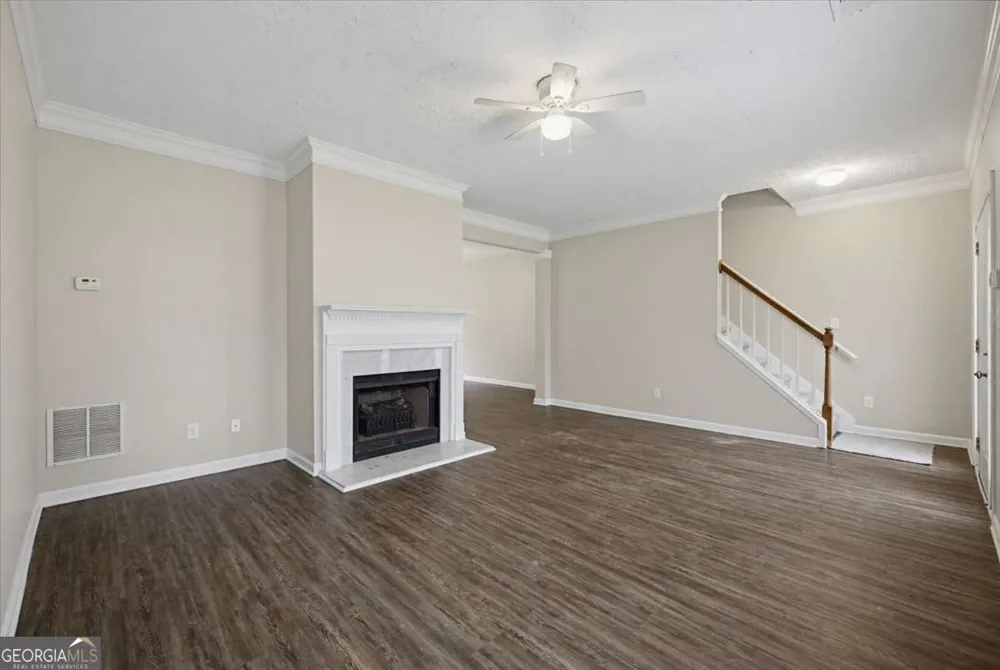 26 Hampton DR Cartersville, GA 30121