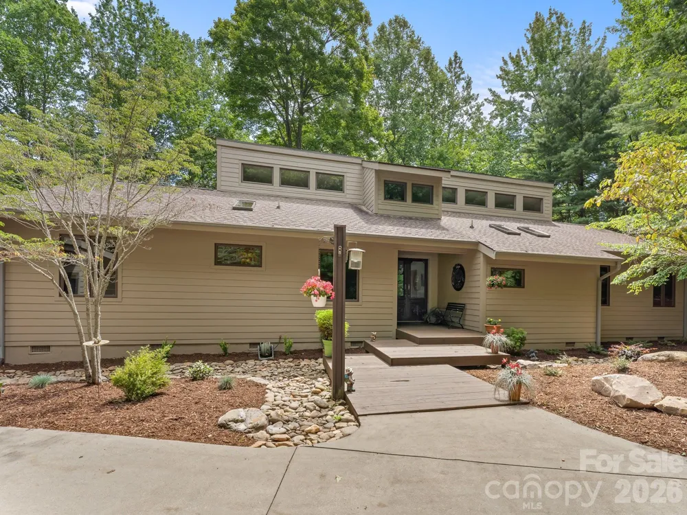 1370 Salola Lane Brevard, NC 28712