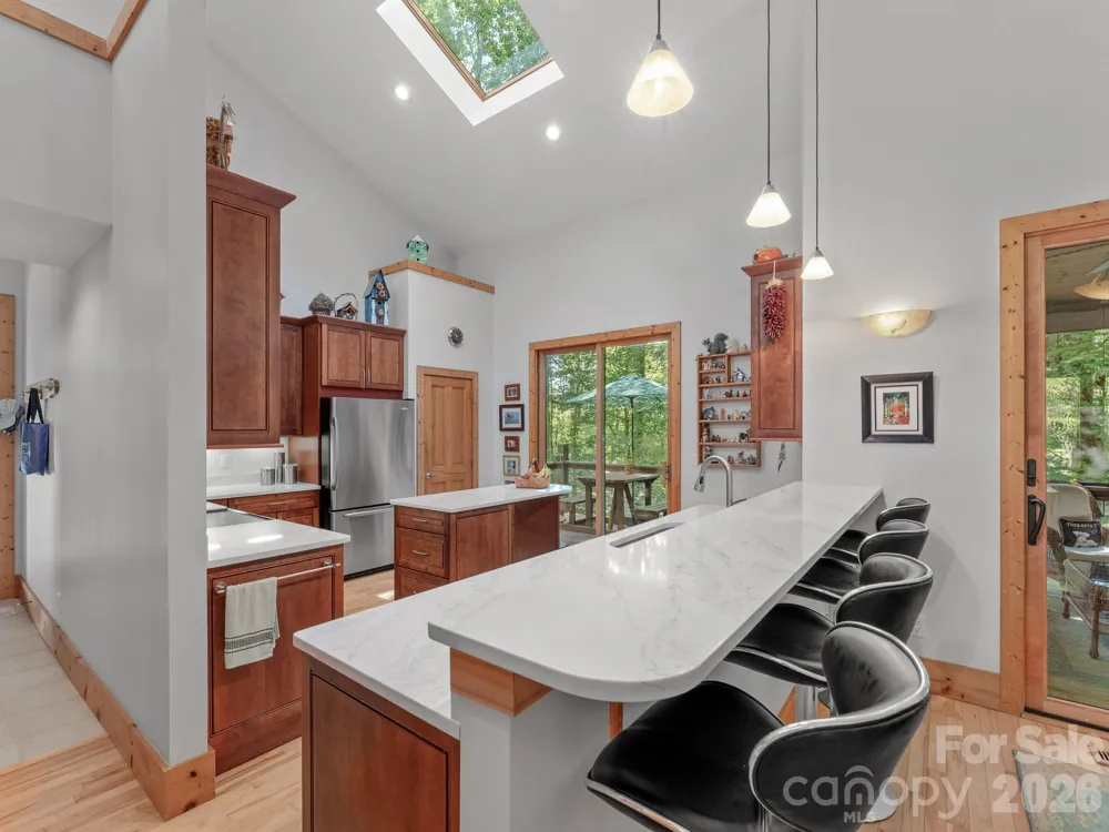 1370 Salola Lane Brevard, NC 28712