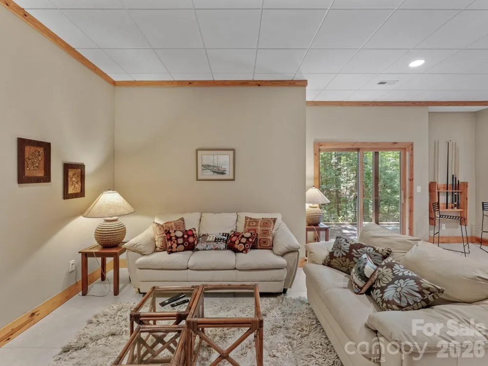 1370 Salola Lane Brevard, NC 28712