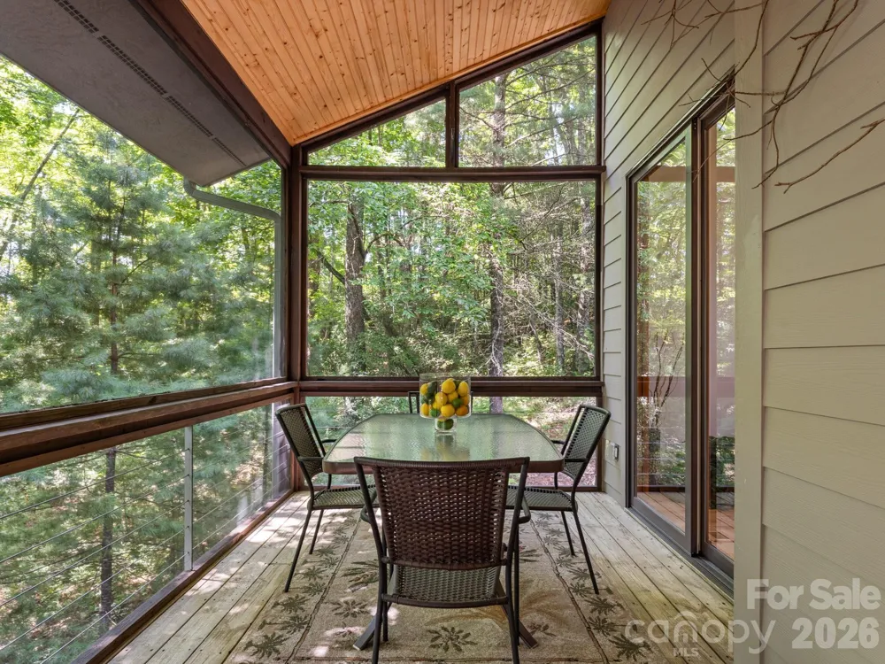 1370 Salola Lane Brevard, NC 28712
